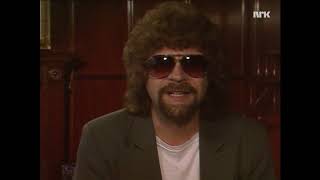 Jeff Lynne on why he ended ELO in 1986 Norwegian TV1990 [upl. by Atiroc588]