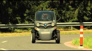 Renault Twizy Prototype New Video 2012 [upl. by Chaffee]