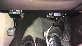 2008 Ford Taurus Creaky Brake Caliper Noise part 1 [upl. by Chester]