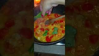 Questo piatto non ha bisogno di molte presentazioni 😛 pasta cucinasana food cucinaitaliana [upl. by Aerised811]