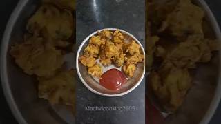 Methi na bhajiya methi na gotamethi kanda bhajiyapakoda recipe indianfood cooking breakfast [upl. by Piefer250]