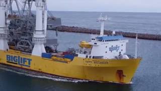 BigLifts Happy Buccaneer arriving in Newcastle NSW [upl. by Ahsenik]