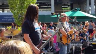 Mr Blotto  Triolet  Wrigley Field Courtyard  7117 [upl. by Erual720]