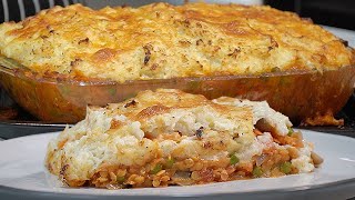 Red lentil Shepherds Pie with a Cauliflower Cheese Mash Crust [upl. by Calendra]