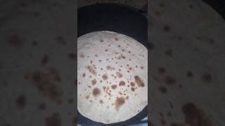 Ek roti tabhi achhi lagti hai breakfast food shorts [upl. by Siroled]