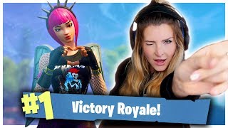 FLIRTING WITH RANDOM SQUAD TEAM Fortnite Battle Royale  KittyPlays [upl. by Milka]