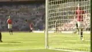 Malouda goal vs Manchester Community Shield [upl. by Eugaet540]