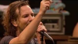 Pearl Jam  Yellow Ledbetter live [upl. by Anyel]