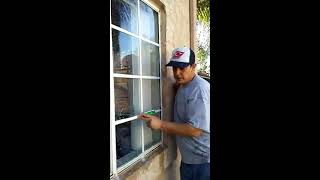 Cleaning Windows with Grids by Go2Cleaners [upl. by Aisatana]