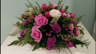 Tutoriales y tips básicos de floristería para principiantes Centro de mesa silvestre con rosas [upl. by Holmes349]