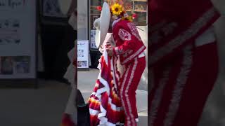 Día de los Muertos Celebration at Chicago Mag Mile with Colores Mexicanos Nov 2022 [upl. by Edee845]