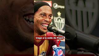 ¿Sabes por qué Ronaldinho no bebe CocaCola [upl. by Nauqas]