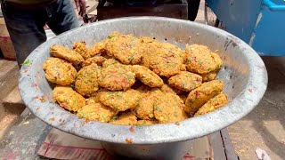 Andhra Famous MASALA VADA  Street Style Masala Vada Recipe  Yummy Evening Snack StreetFoodZone [upl. by Tony]