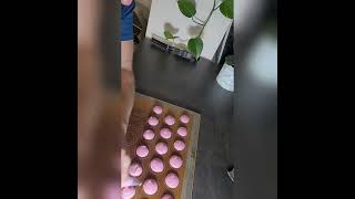 Comment faire la recette des macarons à la lavande [upl. by Lrat]