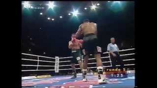 Sven Ottke vs Thomas Tate I [upl. by Airretnahs]