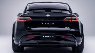 2025 Tesla Model Y Big Review Stunning Exterior Impressive Performance amp Refined Interior [upl. by Erinna]