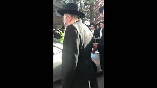 R Kotler Escorting Novaminsker Rebbe At Levaya Of R Levin [upl. by Groves]