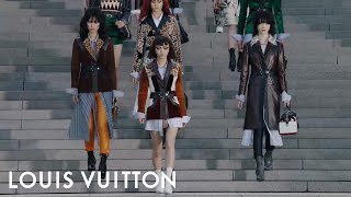 Womens Cruise 2018 Show  LOUIS VUITTON [upl. by Thorndike]