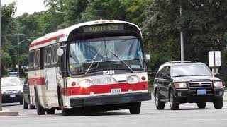 TTC GMDD T6H5307N 2251  Route 52S Lawrence West [upl. by Pascale]