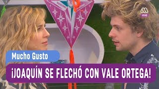 ¡Joaquín se flechó con Vale Ortega  Mucho Gusto 2017 [upl. by Zenobia]