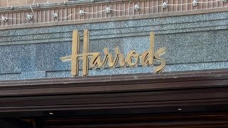 SHOP AT WORLD FAMOUS HARRODS AND RIDE THE EGYPTIAN ESCALATORS [upl. by Alderson990]