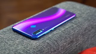 Test Huawei P30 Lite  Un smartphone haut en couleurs [upl. by Breena]