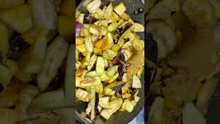 Maine Village Style Aloo Baingan Ki Sabzi Banayi  Aloo Baingan  Aloo Baingan Recipe  shorts [upl. by Messing]