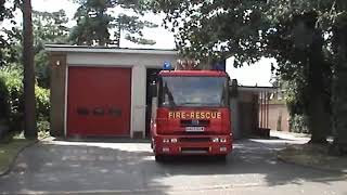 Essex Fire amp Rescue Service Stansted RPNreg Dennis SabreSPARE amp Unimog LWrT Turnout August 2007 [upl. by Ahsirtap599]