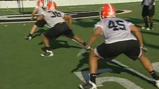 Georgia Bulldogs  Linebacker Drills [upl. by Eintruok]