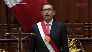 Martín Vizcarra jura como nuevo presidente de Perú [upl. by Arebma59]