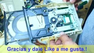 Como reparar fácil compactera o disquetera de PC de escritorio [upl. by Alyose]