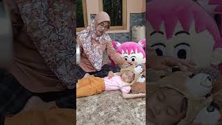 nina bobo sambil dikipasin funny shorts [upl. by Salim]