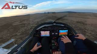 Altus motorglider short field landing [upl. by Niraa775]