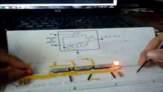 multiplexor de 2 entradas a una salida [upl. by Akinwahs27]