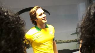 Diego Boneta chegando ao Rio de Janeiro [upl. by Seda]