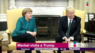 Invita a Merkel ¡y no le da la mano [upl. by Asillam119]