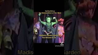 Eartha Kitt as The Wicked Witch of The West in The Wizard of Oz at Madison Square Gardens [upl. by Martsen]