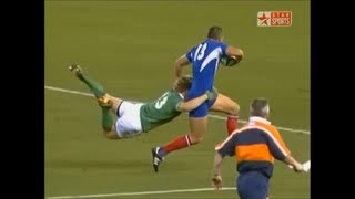 Brian ODriscoll great try saving tackle on Tony Marsh [upl. by Llig]