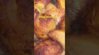 Sweet plantains foodie jamaicanfood plantains banana foodblogger foodvlog delicious [upl. by Druci]