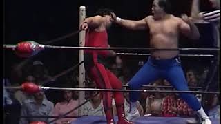 Jose Lothario vs Black Gordman 19840113 [upl. by Yedrahs94]