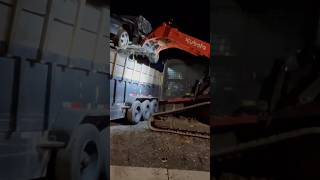 Mobile home demo hustle demolition vw kubota dumptrailer junkremoval construction ford [upl. by Nitsirc]