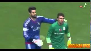 Muslera Volkan Demireli Teselli Ediyor [upl. by Enitsirc51]