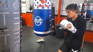 JUNTO NAKATANI SHOWS MASTERFUL POWER TECHNIQUE AND SKILLS HITTING THE HEAVY BAG [upl. by Gnahc]