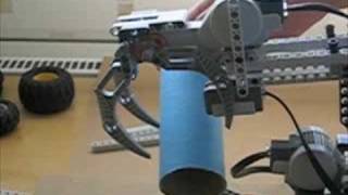 RoboArm Robotic arm  Lego Mindstorms NXT [upl. by Nadine]