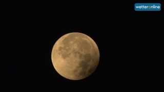 wetteronlinede Blutmond  Totale Mondfinsternis über Deutschland 28092015 [upl. by Arat]