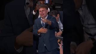 “That’s my dad” Tim Walz’s son Gus give an emotional ovation during the DNC speech [upl. by Amaral]