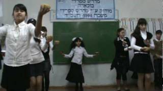 Welcome dance at the Bukharan Jewish School [upl. by Ravert]