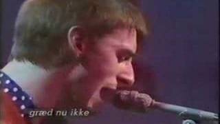 The Jam Live  Move On Up [upl. by Mitzi994]