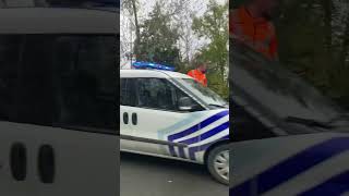 Politie Spoorkin met spoed in Veurne [upl. by Hanas861]