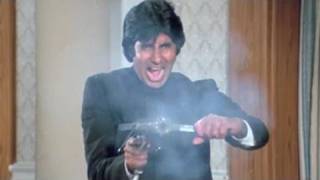 Amitabh Bachchan kills Kader Khan  Inquilaab  Action Scene 2021 [upl. by Eiramlatsyrk]